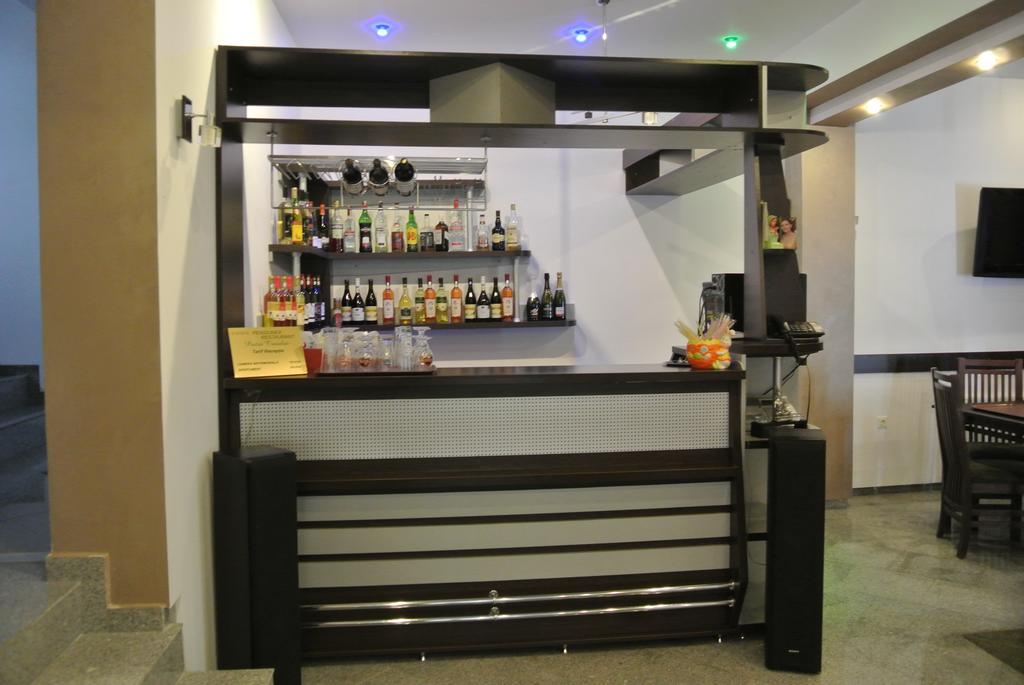 Dîmbovicioara Pensiune Restaurant Piatra Craiului מראה חיצוני תמונה